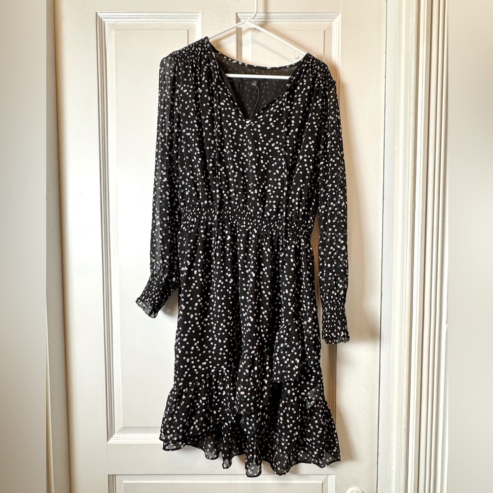 Long sleeve dress black with purplish polka dots, Banana Republic, size 14